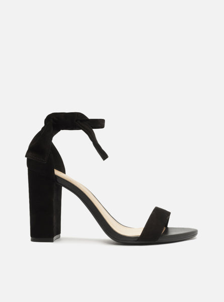 Isabelli Black High Block Genuine Leather Sandal – Arezzo