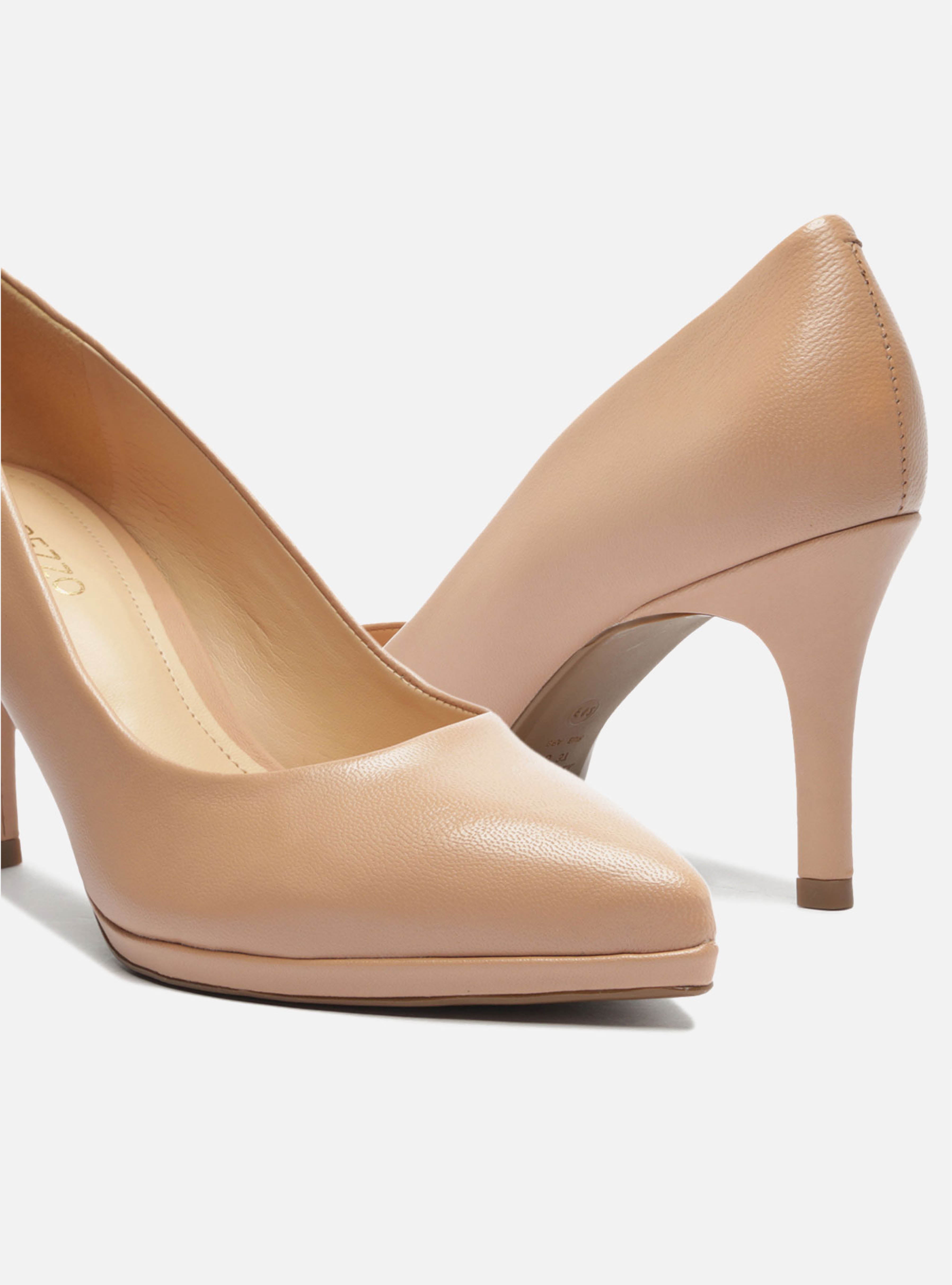 Claire on sale leather pump