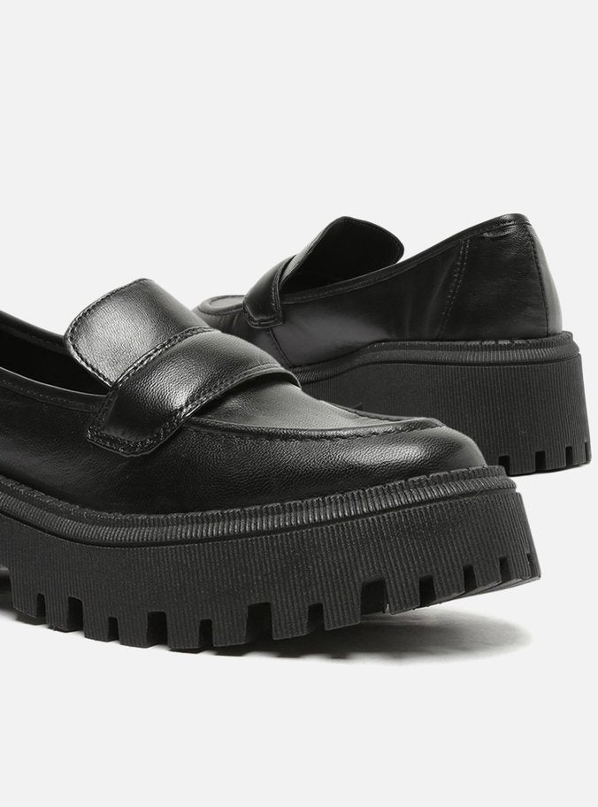 Catarina Black Genuine Leather Loafer – Arezzo