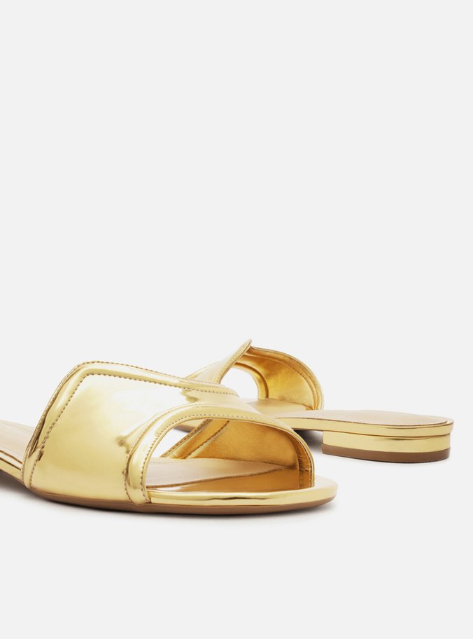 Waverly Flat Sandal